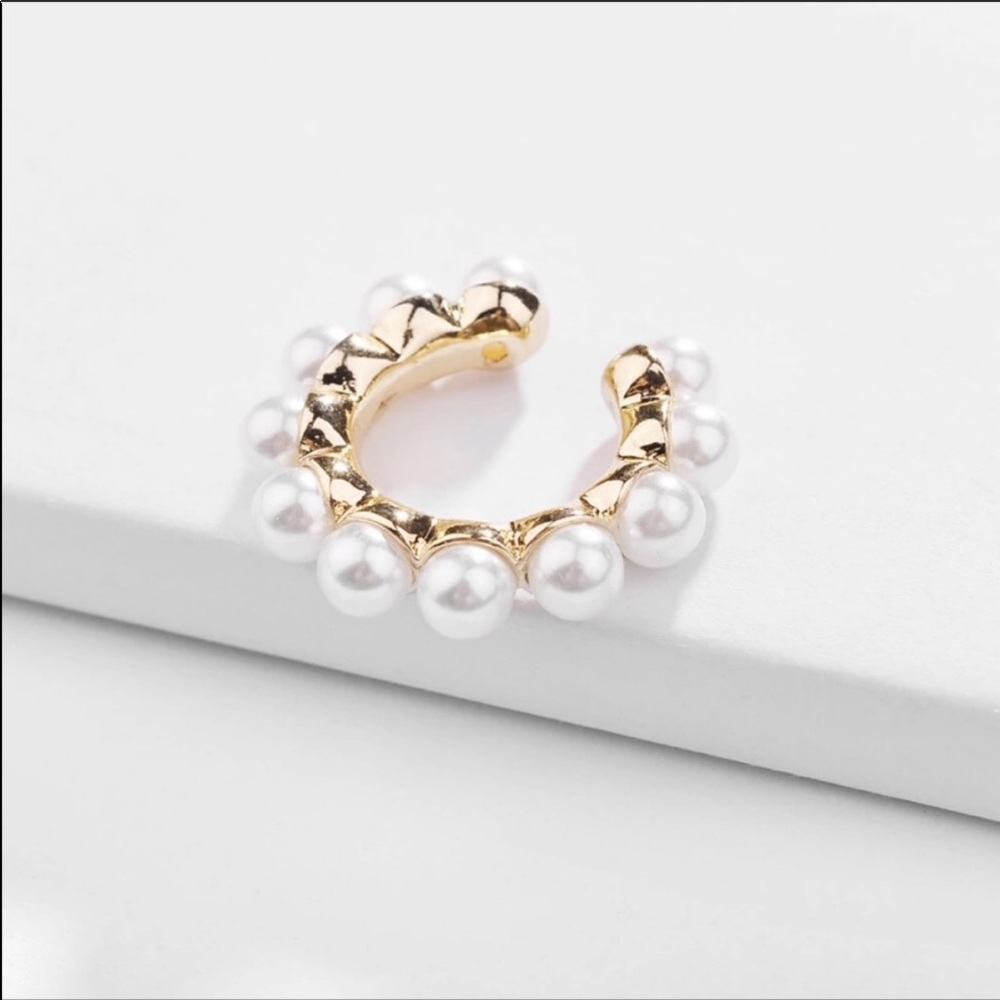 Pearl Ear Cuff - Picture 2 of 3